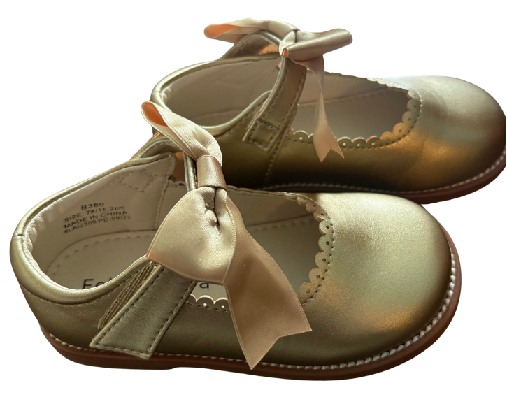 Gold Bow Mary Jane Flats - Size 7 (Felix and Flora)