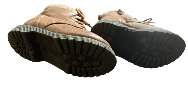 Fall Boots - Size 5 (Wonder Nation)