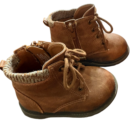 Fall Boots - Size 5 (Wonder Nation)