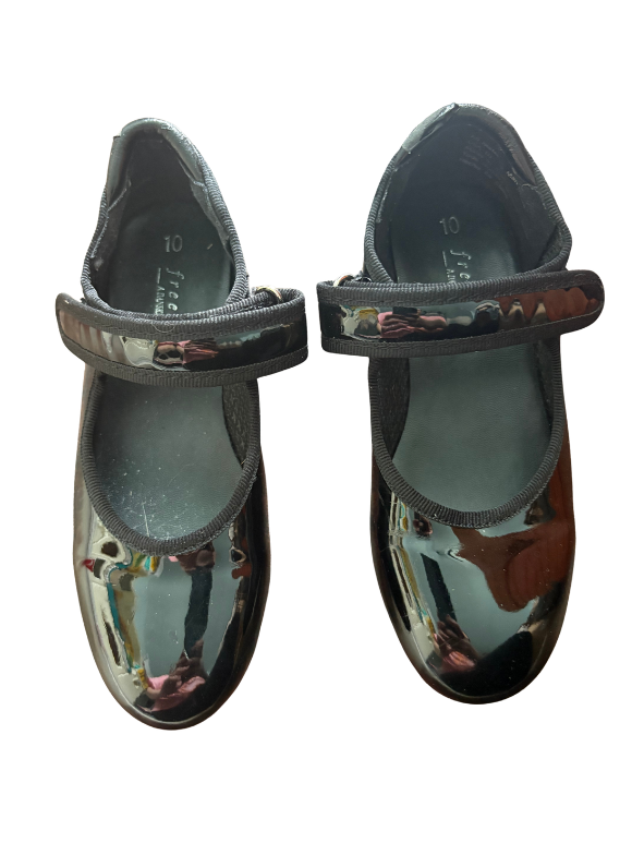 Tap Shoes - Size 10 (Danskin)