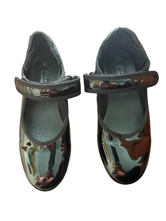 Tap Shoes - Size 10 (Danskin)