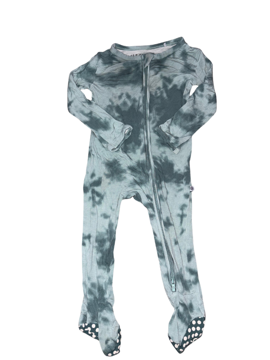 Bamboo Zipper Onesie - Size 18-24 Months (Little Bum Bum’s/Bum’s & Roses)